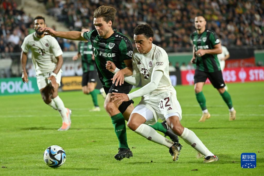 2025非洲足球先生最终入围名单：阿什拉夫、萨拉赫、奥斯梅恩（阿什拉夫、萨拉赫、奥斯梅恩入选2025非洲足球先生最终候选名单）