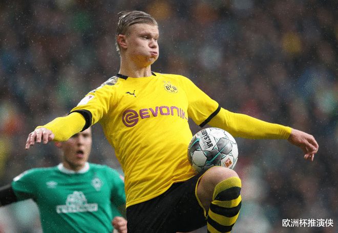 现在米兰是否会是联赛冠军头号热门？里奇：不能这么说（米兰是联赛夺冠最大热门？里奇：言之过早）